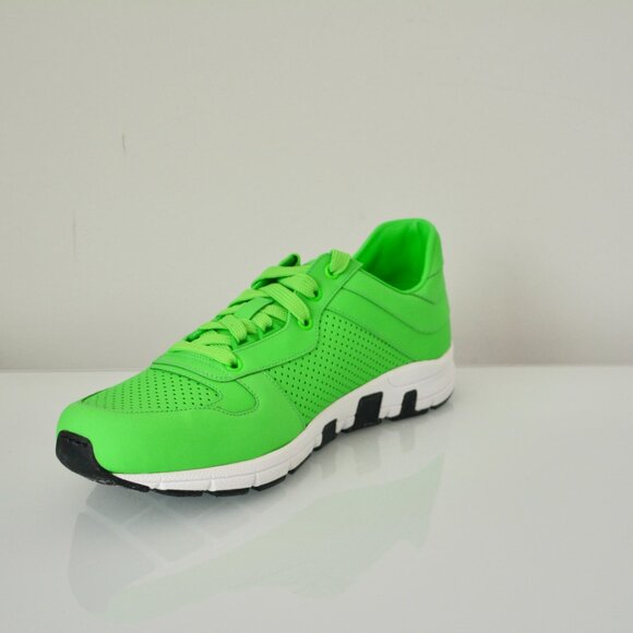 NIB GUCCI LEATHER NEON GREEN TENNIS MENS LOW TOP SNEAKERS - Picture 3 of 11